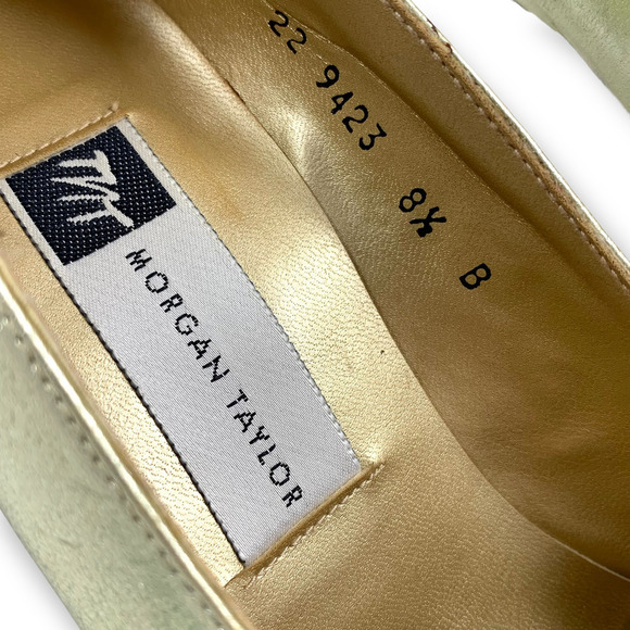 80's Designer metallic gold leather pumps - Picture 7 of 13